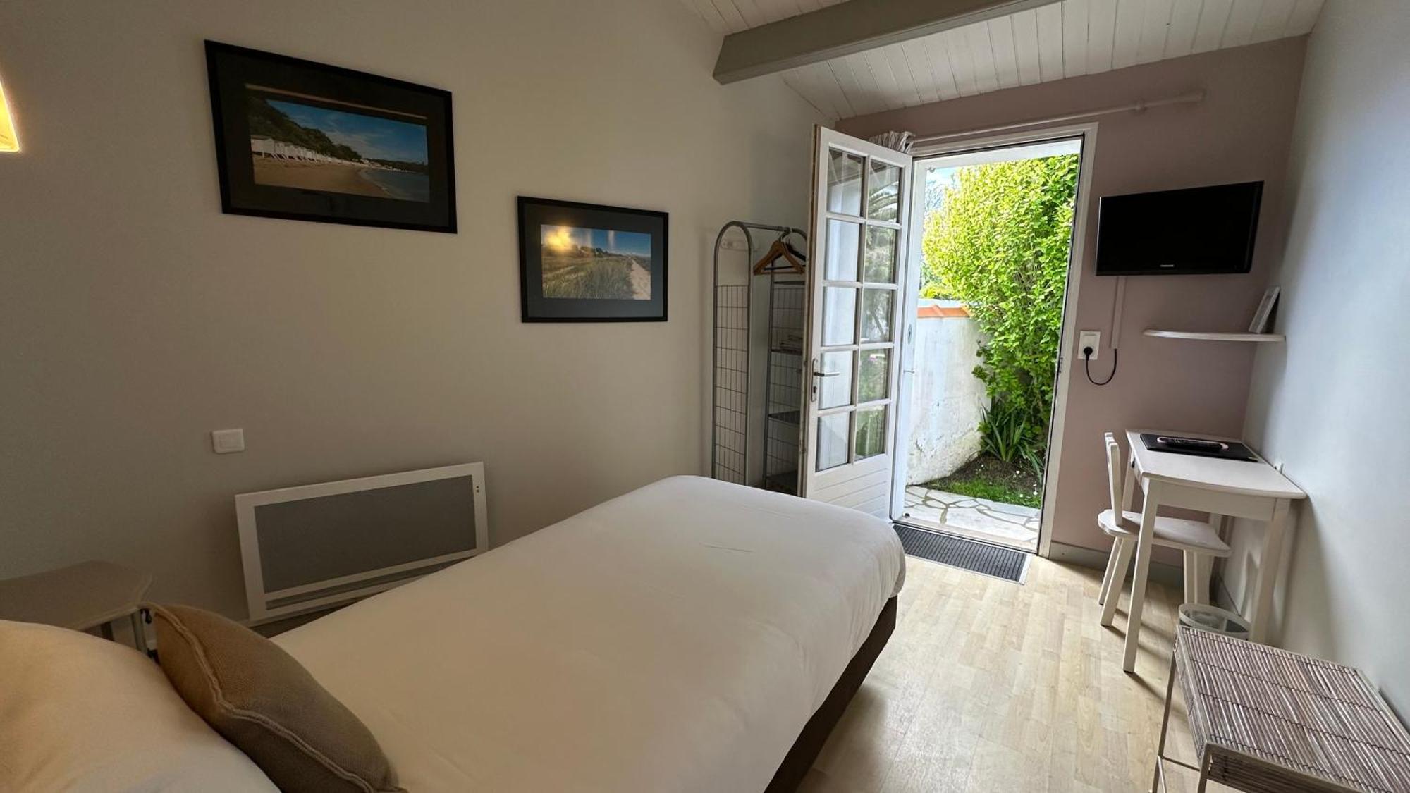 Hotel Le Goeland Barbatre Экстерьер фото